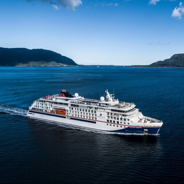 hapag lloyd cruises hanseatic inspiration cruise ship great lakes